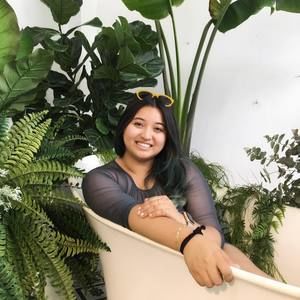 Meet your Posher, Renee